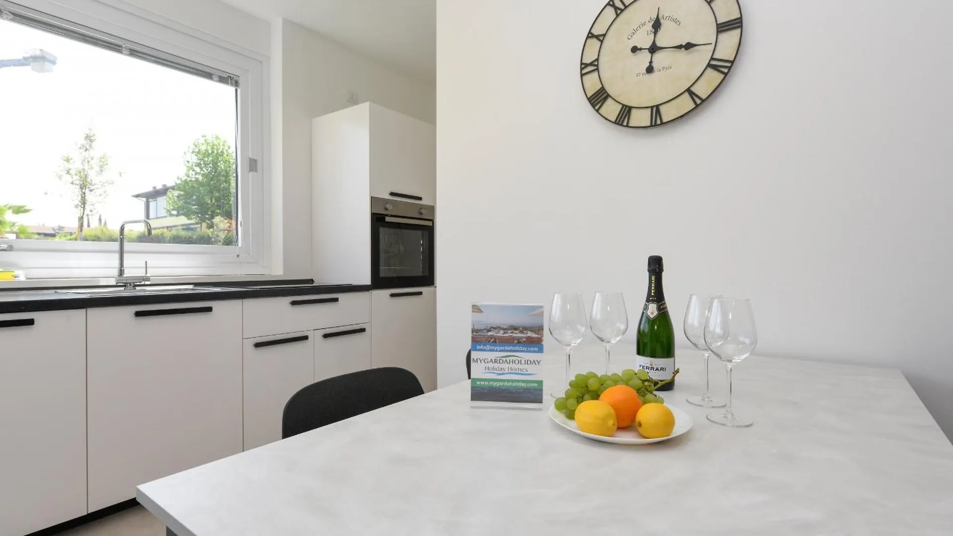 Katya Resort Superior Apartments - Mgh D0 3 Desenzano del Garda